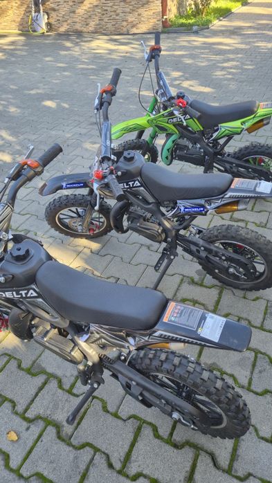 Cross  electric si benzina