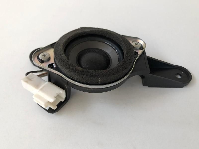 Boxa auto dreapta spate Lexus IS 2 86160-53260