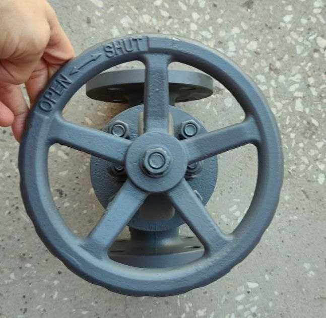 Вентиль запорный стальной фланцевый 15с65нж DN50 PN16
