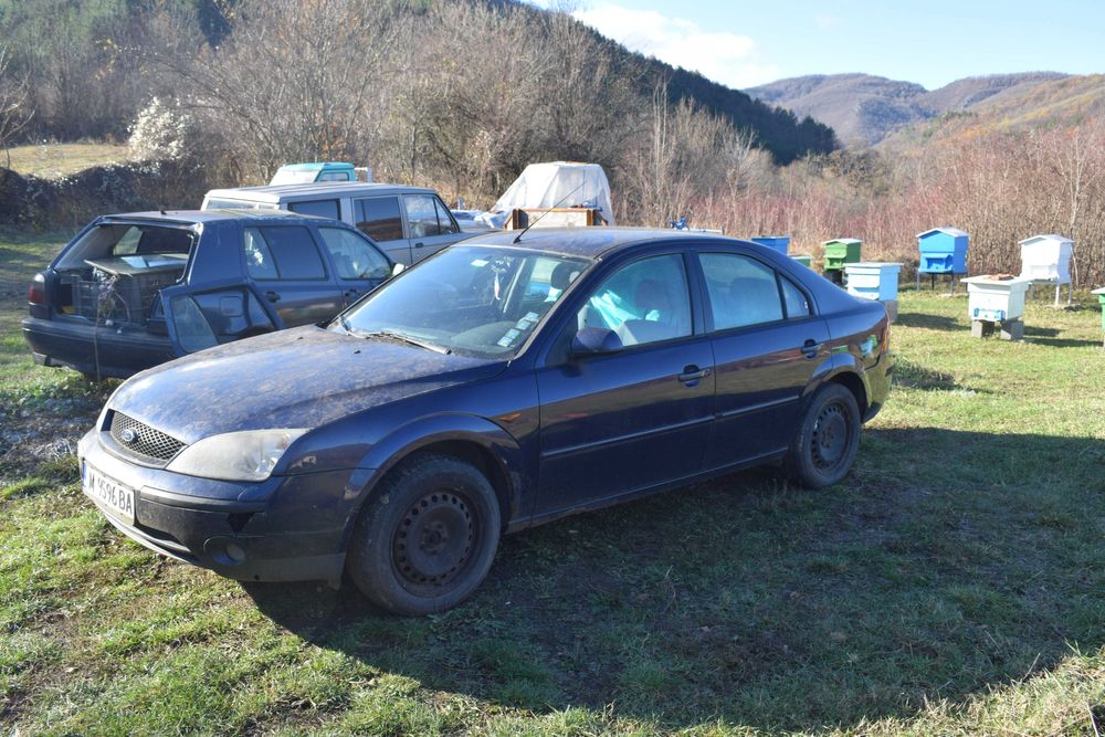 Ford Mondeo на части