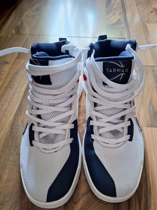 Спортни обувки  41