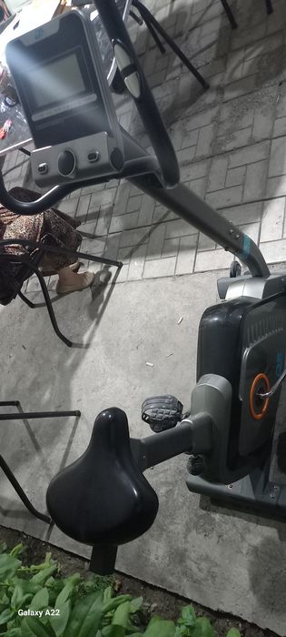 Велотреножор сотилади!