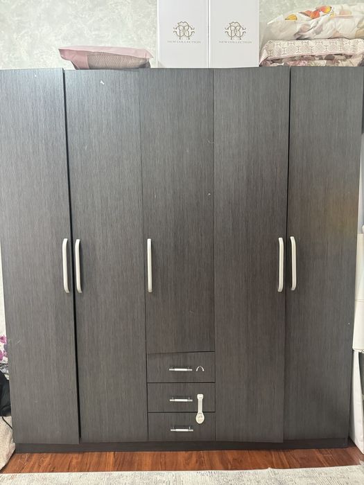 Шкаф для одеждыы