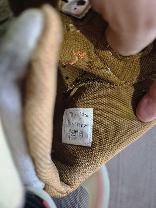 Jordan 6 Travis Scott mar 43