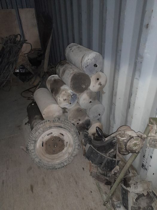 Зил запчастлар сотилади