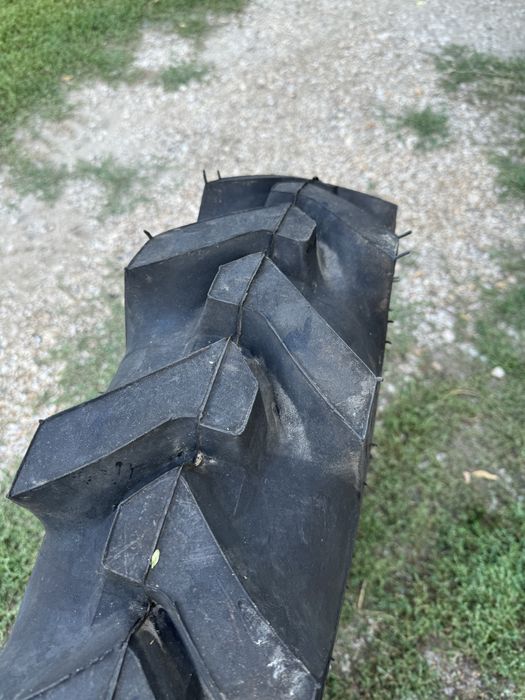 Передняя шина Т-40