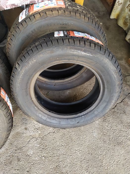 Продам новые зимние шины R15.