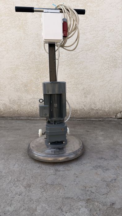 Rotor aparat gilam yuvish uchun