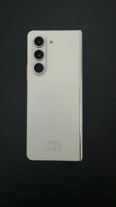Samsung ZFold 5 256GB Alb