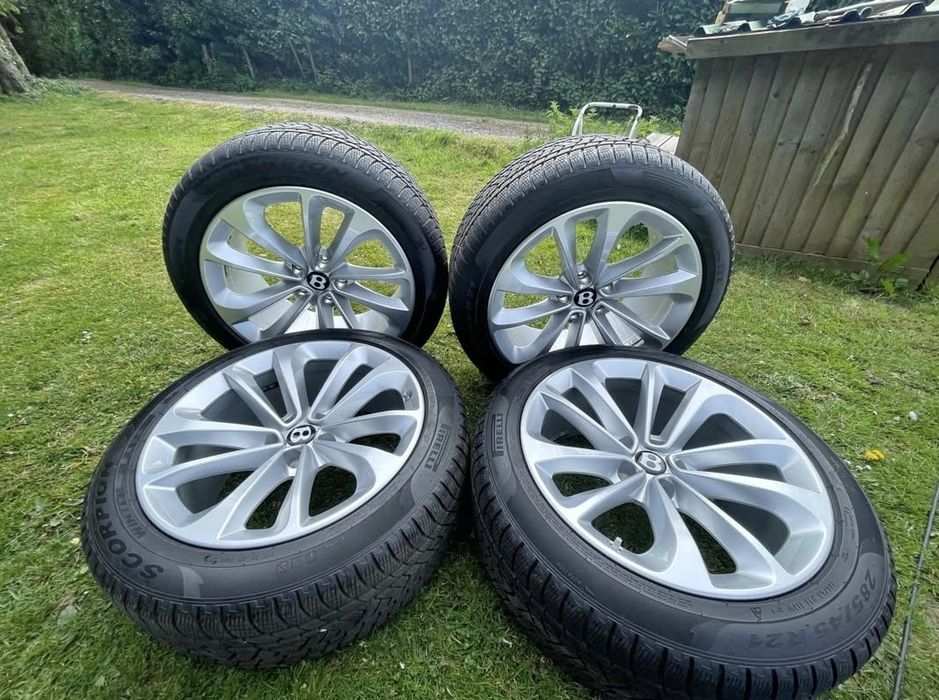 21"Джанти с зимни гуми Bentley Bentayga