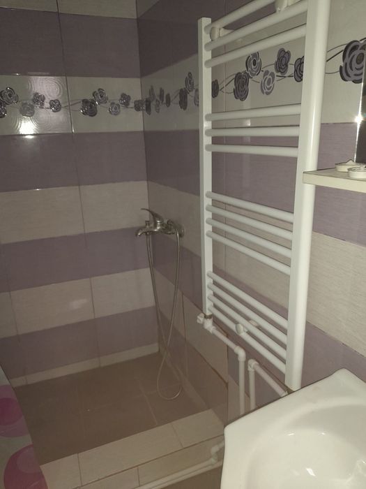 Vand spatiu comercial in zona centrala