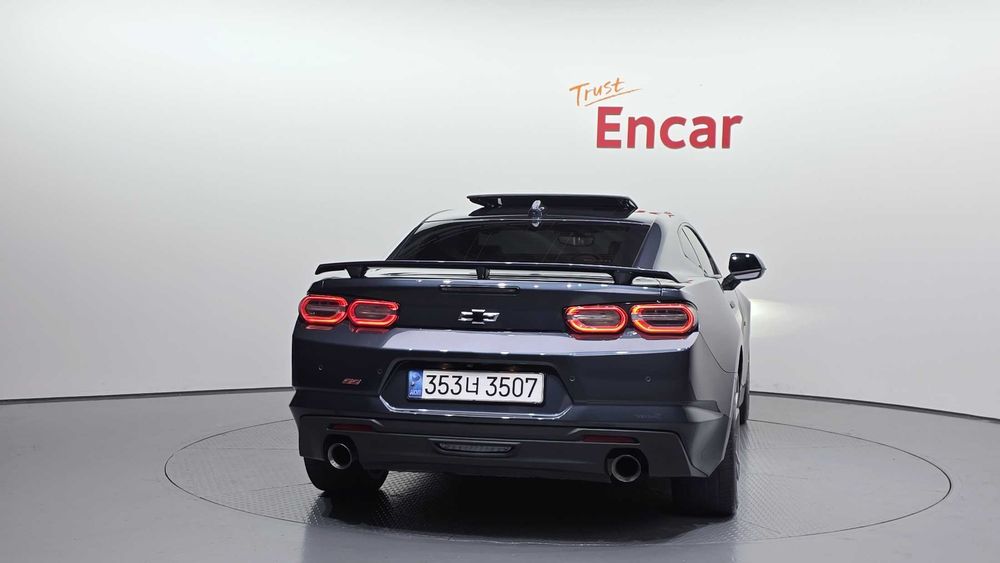 Chevrolet Camaro SS 6.2 V8