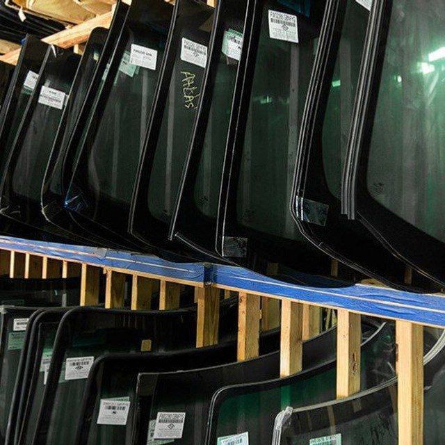 Avtooyna.   avto glass.   avtooynala