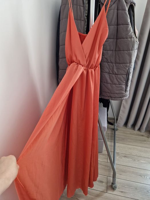 Rochie lunga, din satin