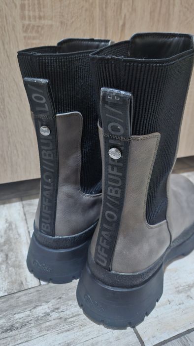 Дамски   боти 40номер