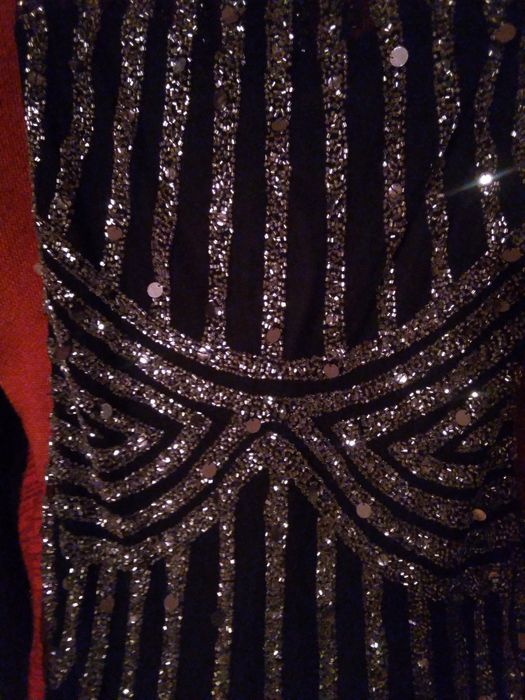 Rochie superbă de seara cu aplicații de mărgele, model deosebit