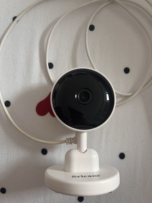 Camera supraveghere bebelusi