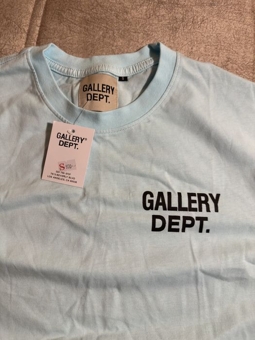 Tricou gallery dept