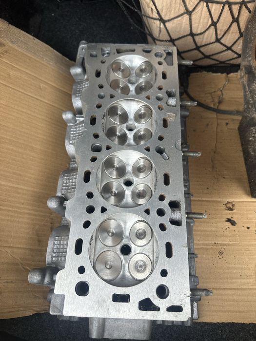 Продавам частиза Opel Insignia 1.8 140 кс