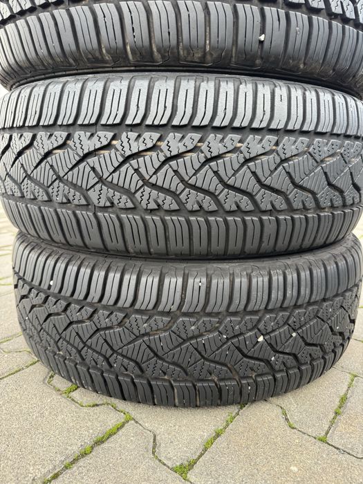 4 бр Почти нови всесезонни гуми Barum Quartaris 205/55/16