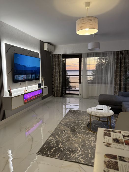 Apartament de inchiriat!