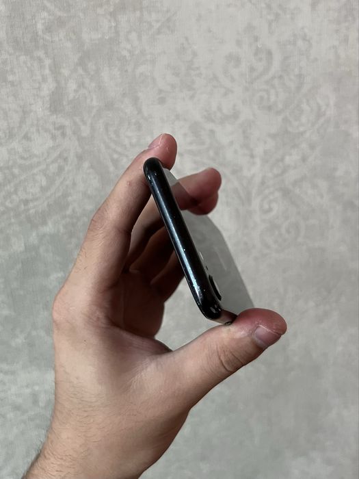 iPhone se 2020 black 128gb