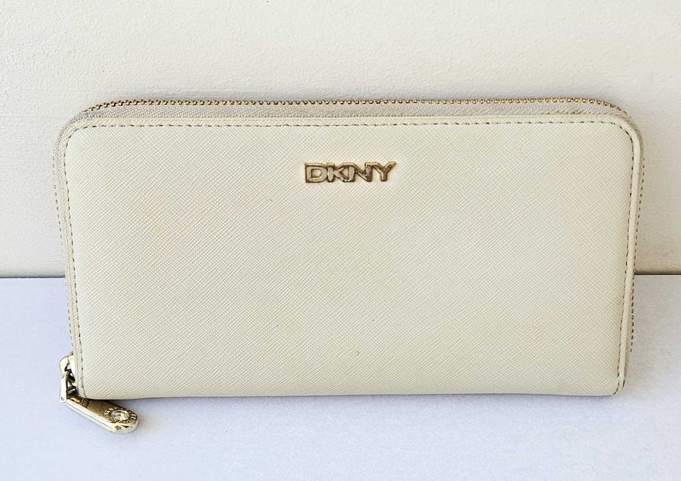 Дамски портфейли Furla , Musette, DKNY използвани