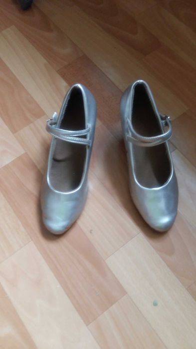 Туфли танцевальные р.38 и 40