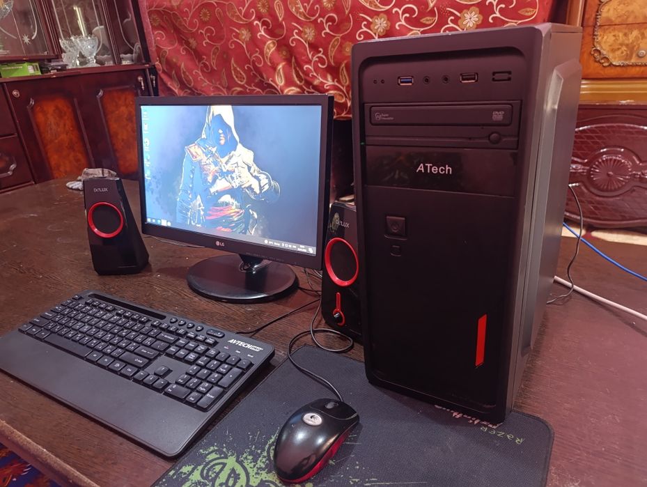 Игравой Компютер сотилади