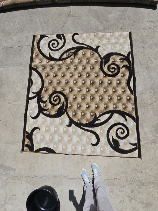 Gilam 2х2.5 m sotiladi – ideal holatda!