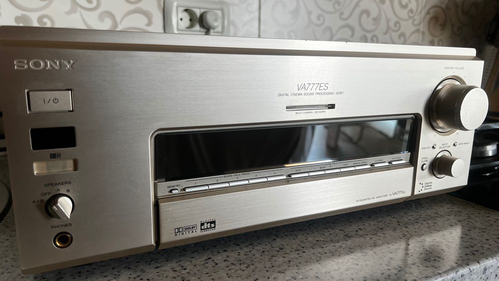 Amplificator Sony TA-VA777ES