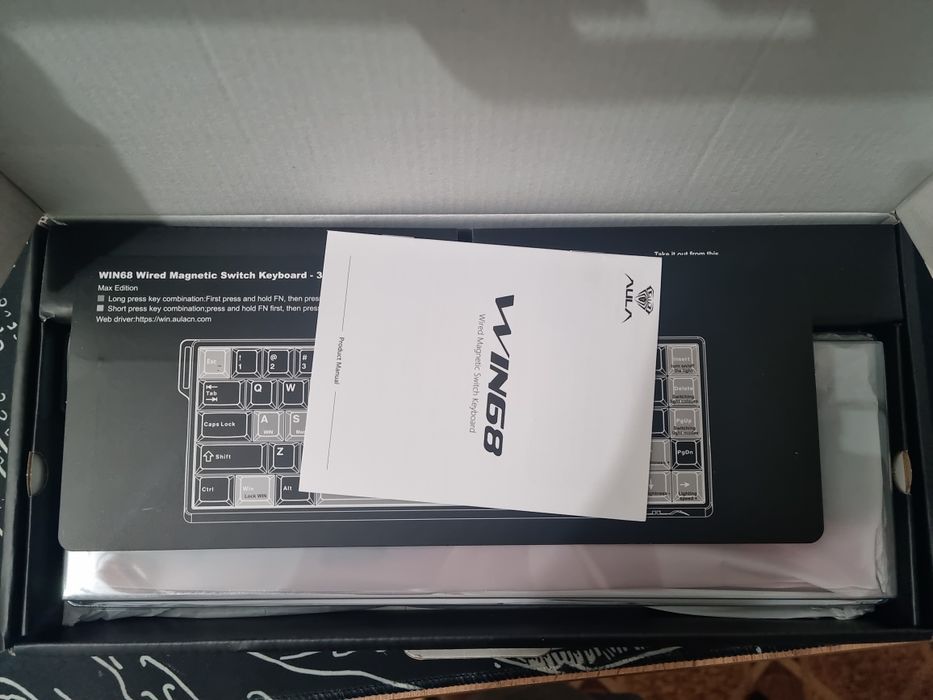 AULA WIN 68 HE MAX Клавиатура