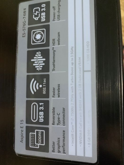 Acer core i7 7th gen HHD 1TB 7-avlod