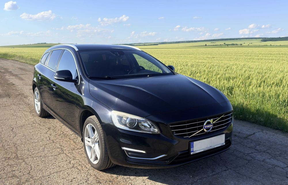 Volvo V60 D6, 2.4L, PlugIn-Hybrid - IMPECABIL