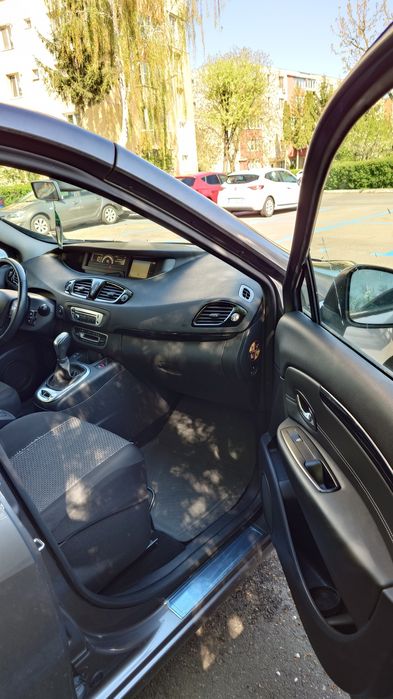 RENAULT Scenic 2013 — imagine 2