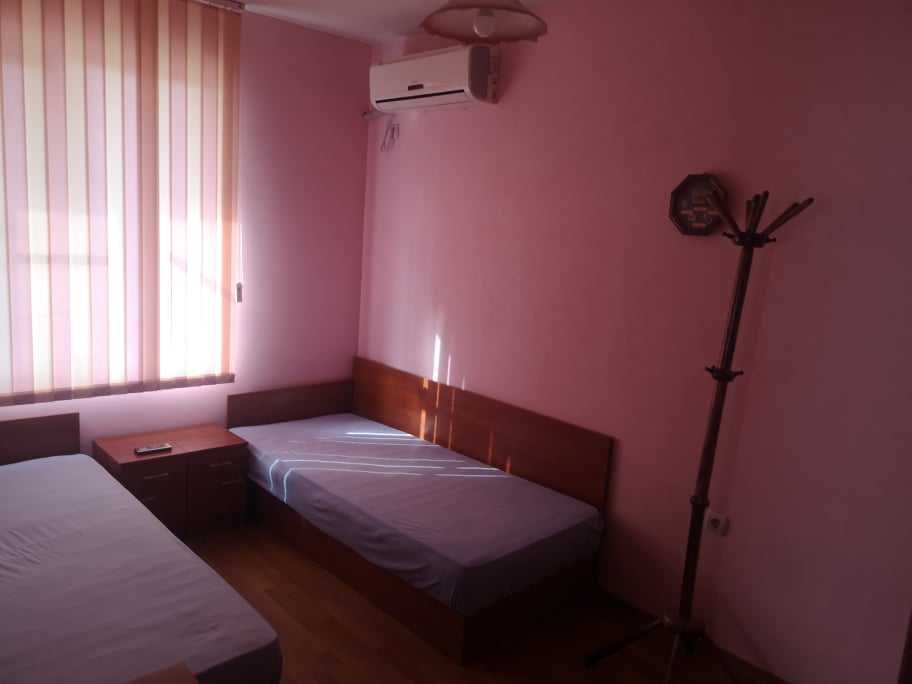 Дава се под наем Двустаен апартамент в Бургас, Сарафово - 50 кв.м за 135 € - Снимка #10