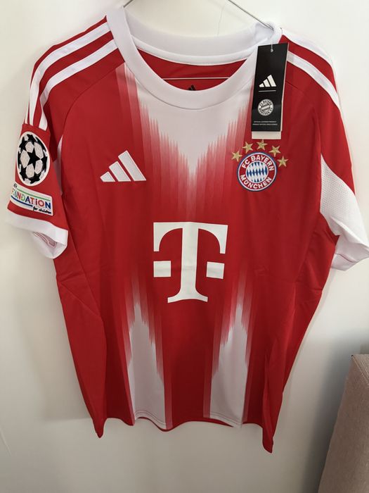 Tricou Bayern Musiala sezonul nou badge ucl