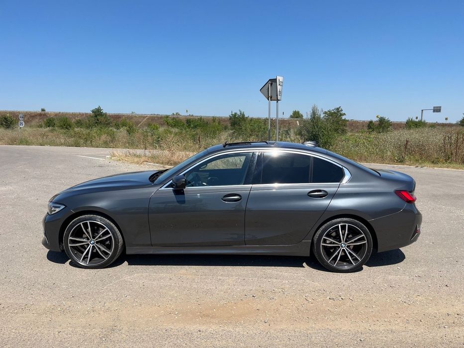 BMW Seria 3 2022 — imagine 3