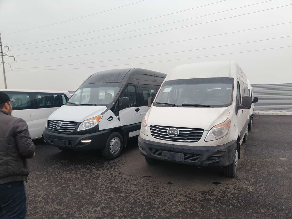 JAC Sunray 15+1 2026 minibus