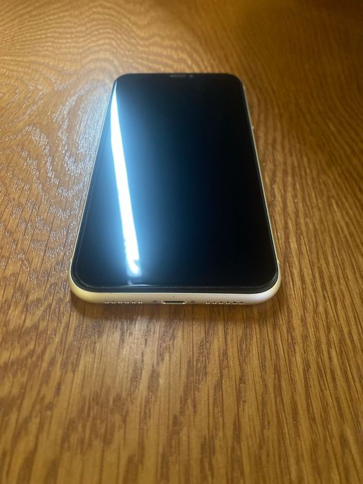 Vând sau schimb iPhone XR 128GB