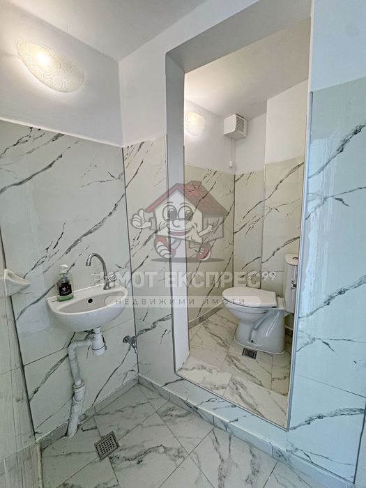 Дава се под наем Магазин в Асеновград - 65 кв.м за 498.27 € - Снимка #5