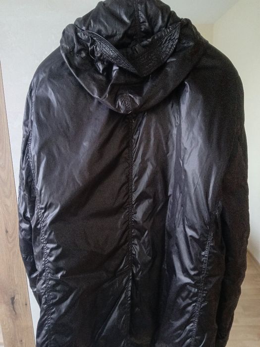 Оригинално яке pc company м размер есен ,зима много стилно и удобно  забележка малка на последната снимка