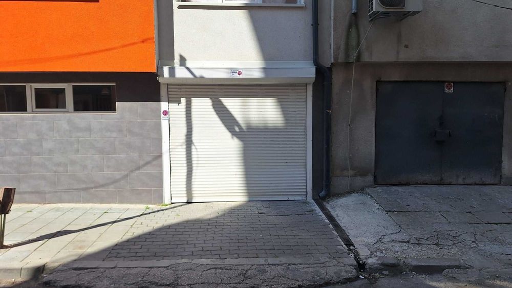 Дава се под наем Гараж / Паркомясто в Варна, Погреби - 12 кв.м за 51 € - Снимка #4