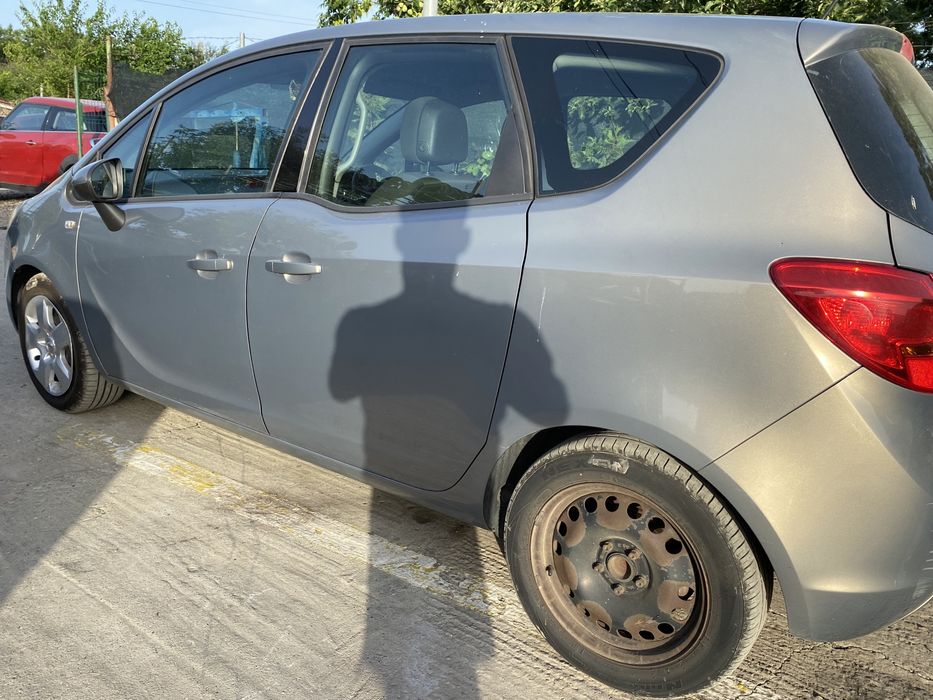 Aripă dreapta spate Opel Meriva B