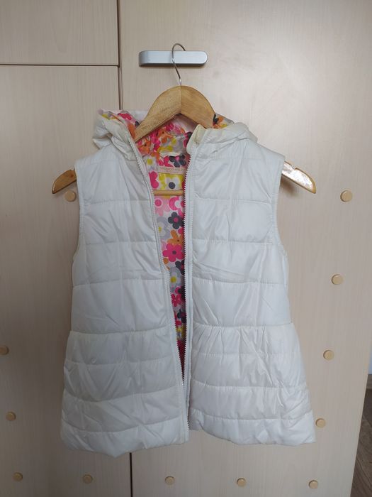 Безрукавка, жилет на девочку