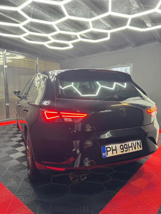 Seat Leon 5F 2014 1.6TDI