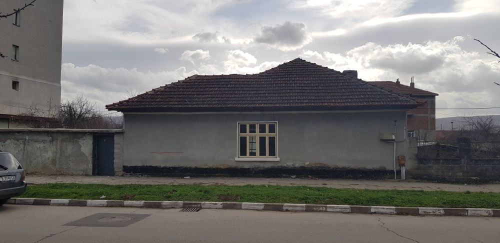 Продава се Къща в Дългопол - 81 кв.м за 494 €/кв.м - Снимка #1
