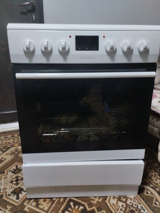 Электроплита керамической поверхностью