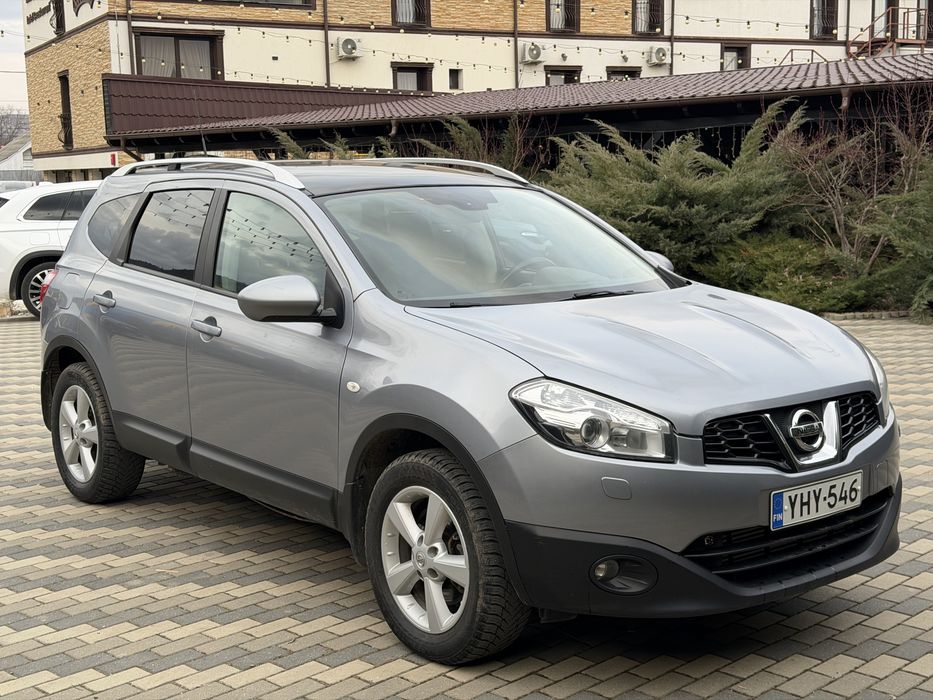 Nissan qasqai +2  1.6 diesel 2013 7 locuri 4x4