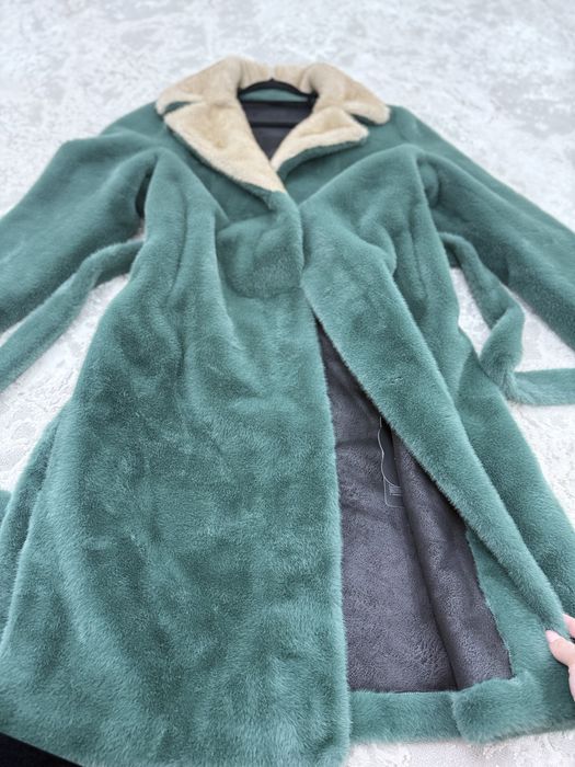 Продам новую эко шубу